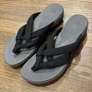 NWOT Clarks Cloudsteppers Arla Jane Black Fabric Wedge Sandals Women's 11